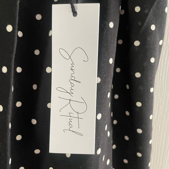 Sunday Ritual Gaia Mini Dress With Pockets - Polka Dot - Picture 5 of 6